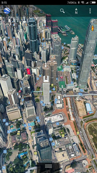 持续放大至街景模式